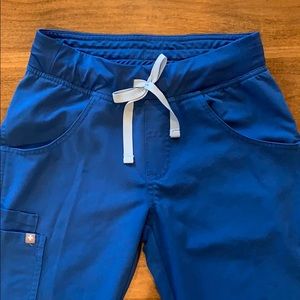 Figs Kade Cargo Pants